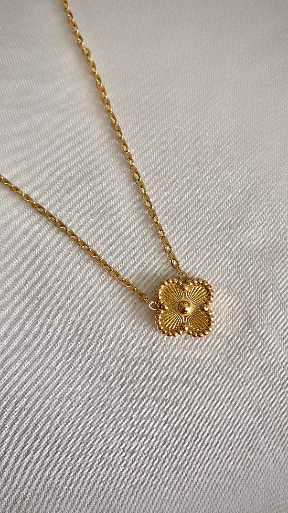 HELENA SINGLE - COLLIER